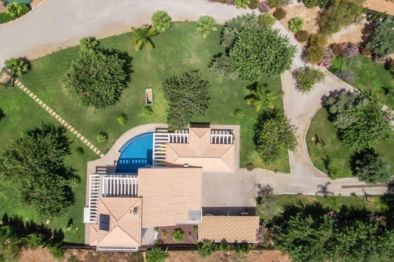 Family Country House FAO Exterior photo